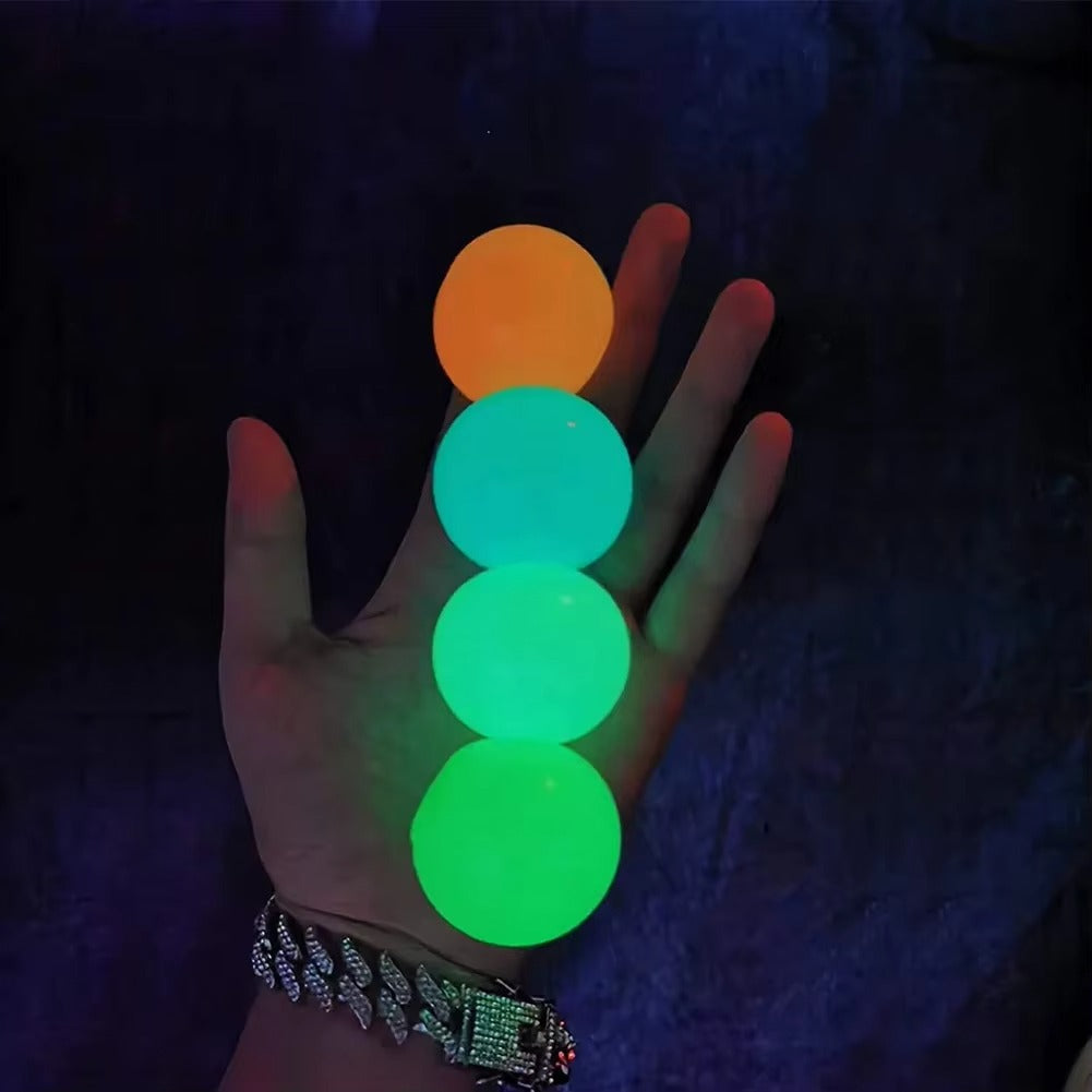 Luminous Sticky Balls – lysande klisterbollar
